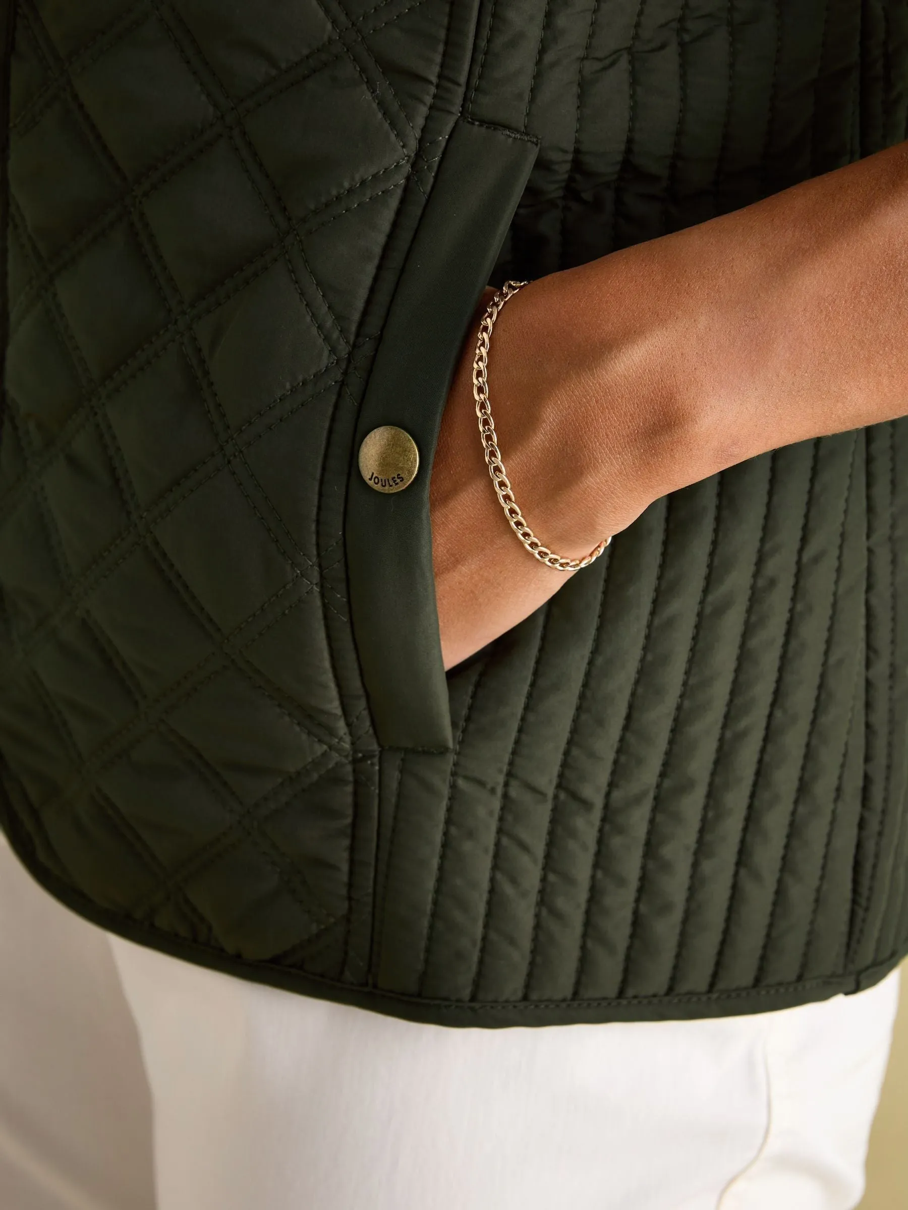 Joules Minx Showerproof Diamond Quilted Gilet