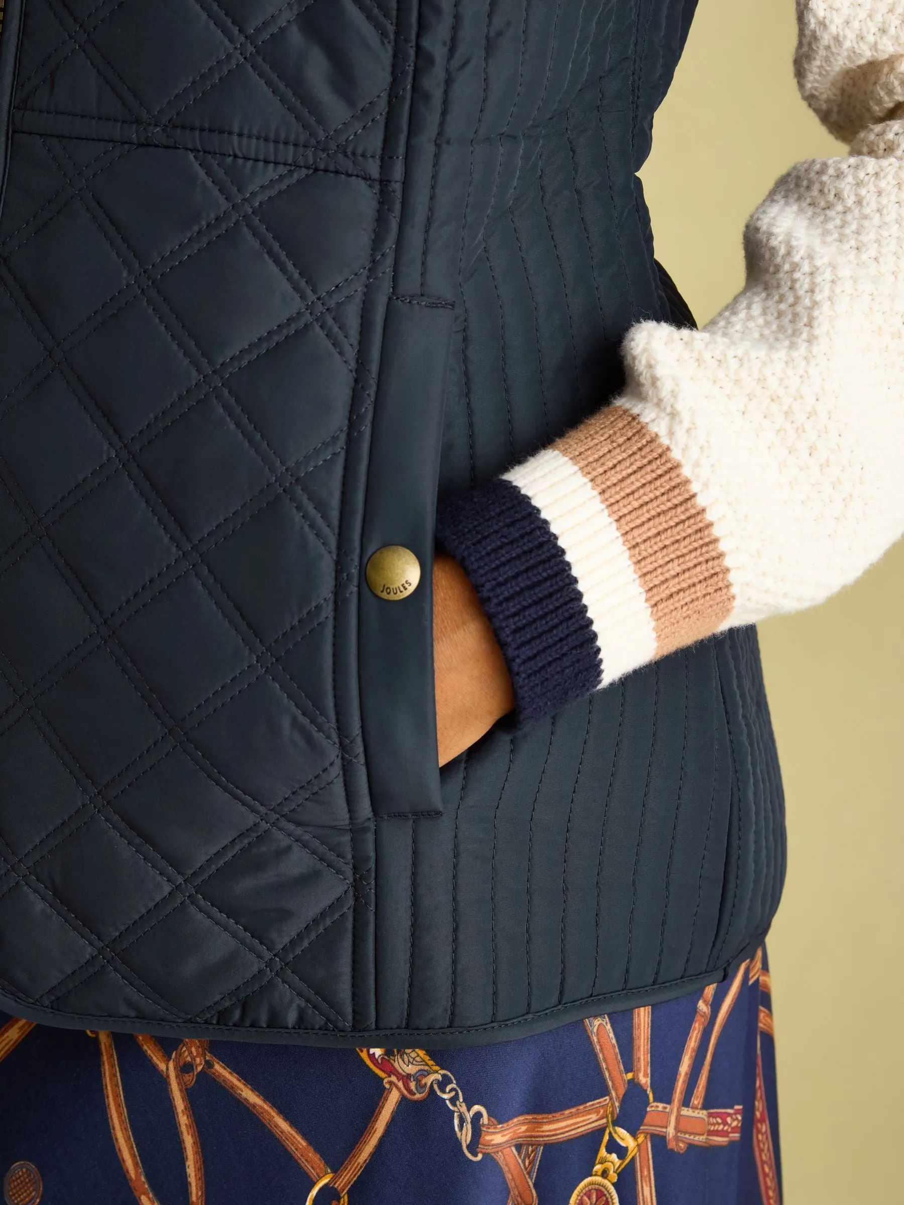 Joules Minx Showerproof Diamond Quilted Gilet
