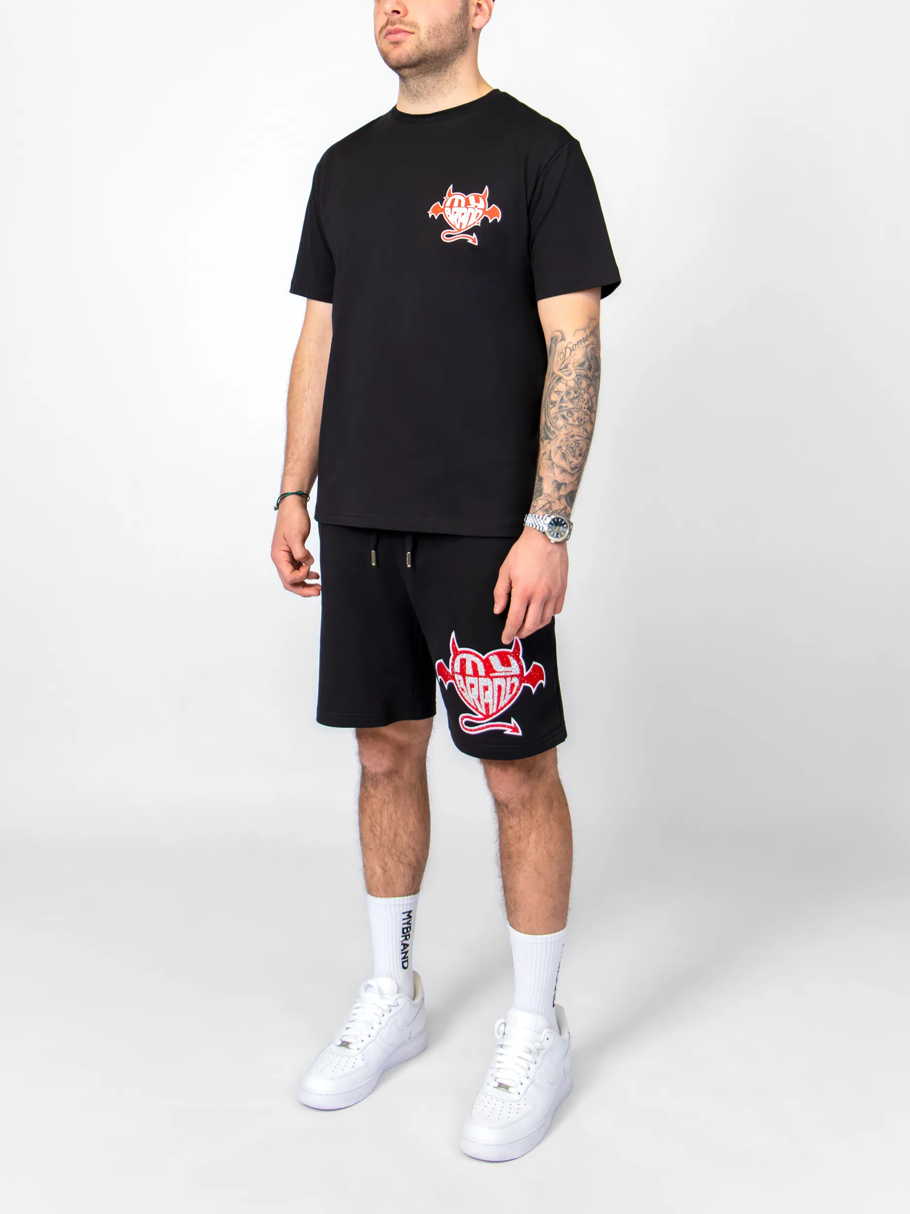 Love and thorns Tshirt Black | BLACK