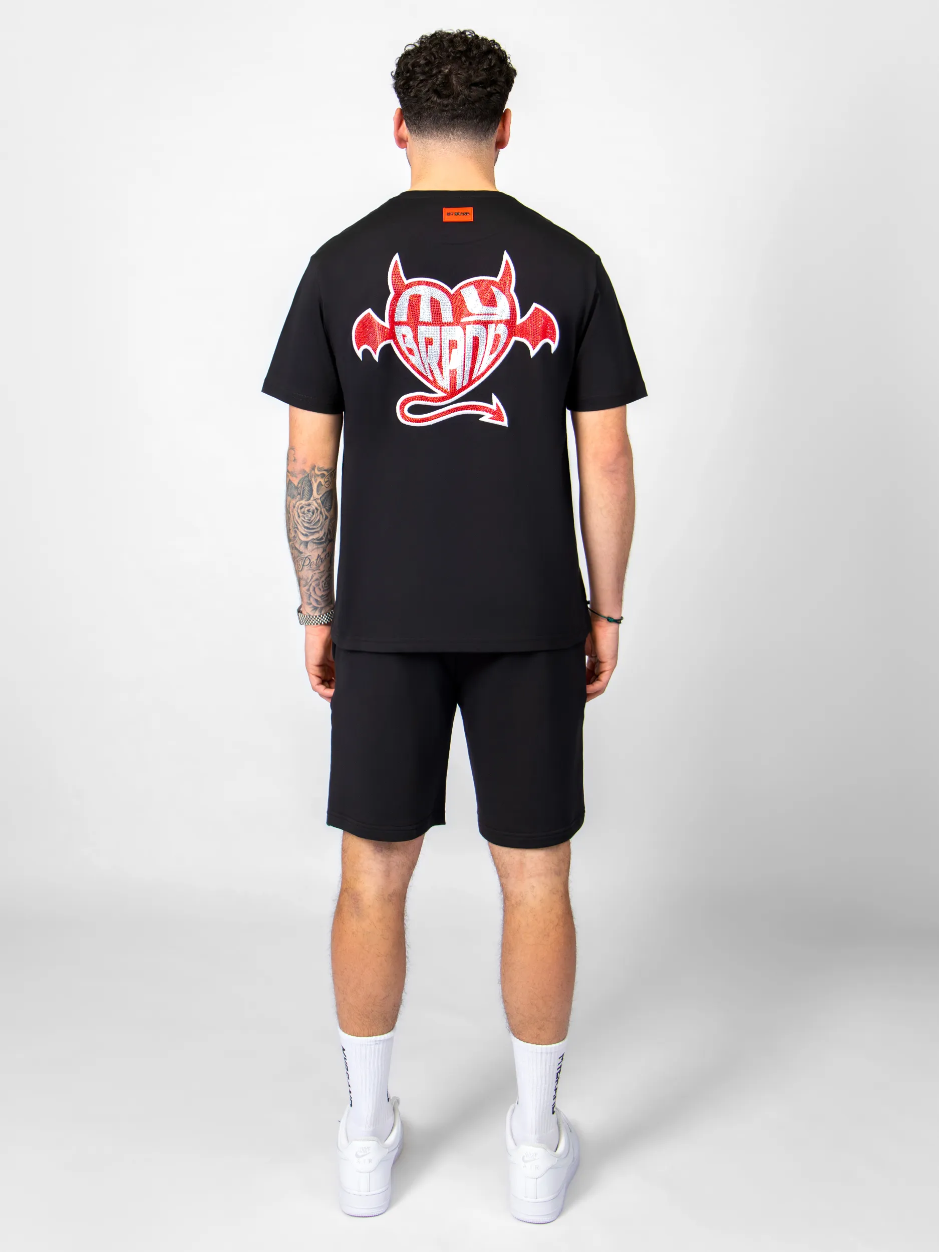 Love and thorns Tshirt Black | BLACK